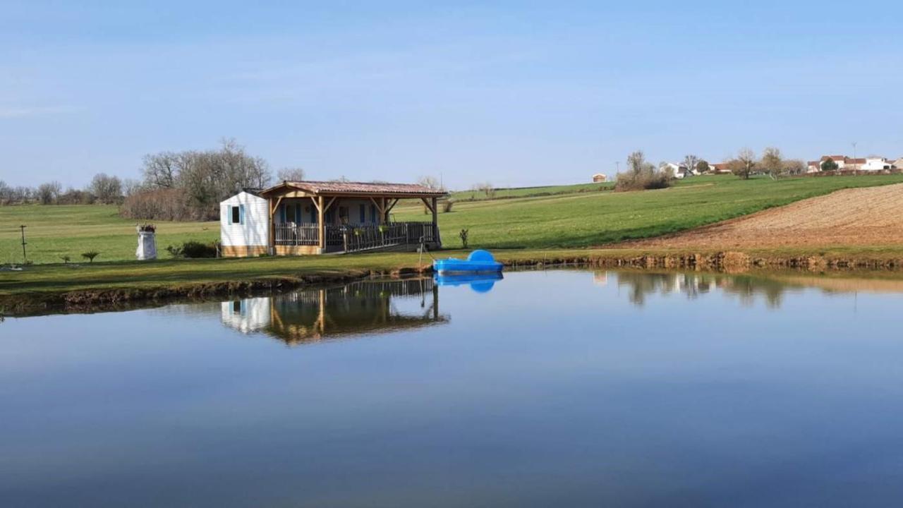 ホテル Etang Pre De La Font Cercles エクステリア 写真
